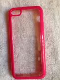 Capinha para iphone 5C na cor rosa com acrílico.